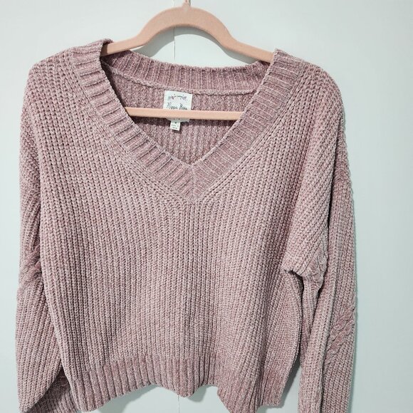 Hippie Rose Sweaters - Hippie Rose V-Neck Pullover Cropped Long Sleeve Pink Super Soft Sweater Medium